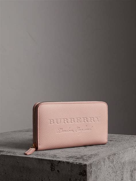 Portafogli Burberry donna .